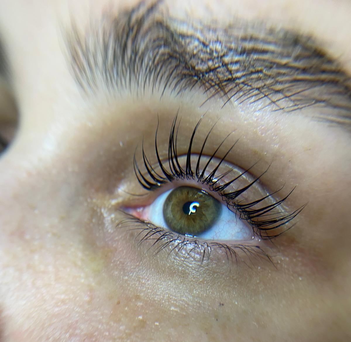 Ümraniye Kirpik Lifting Hizmeti