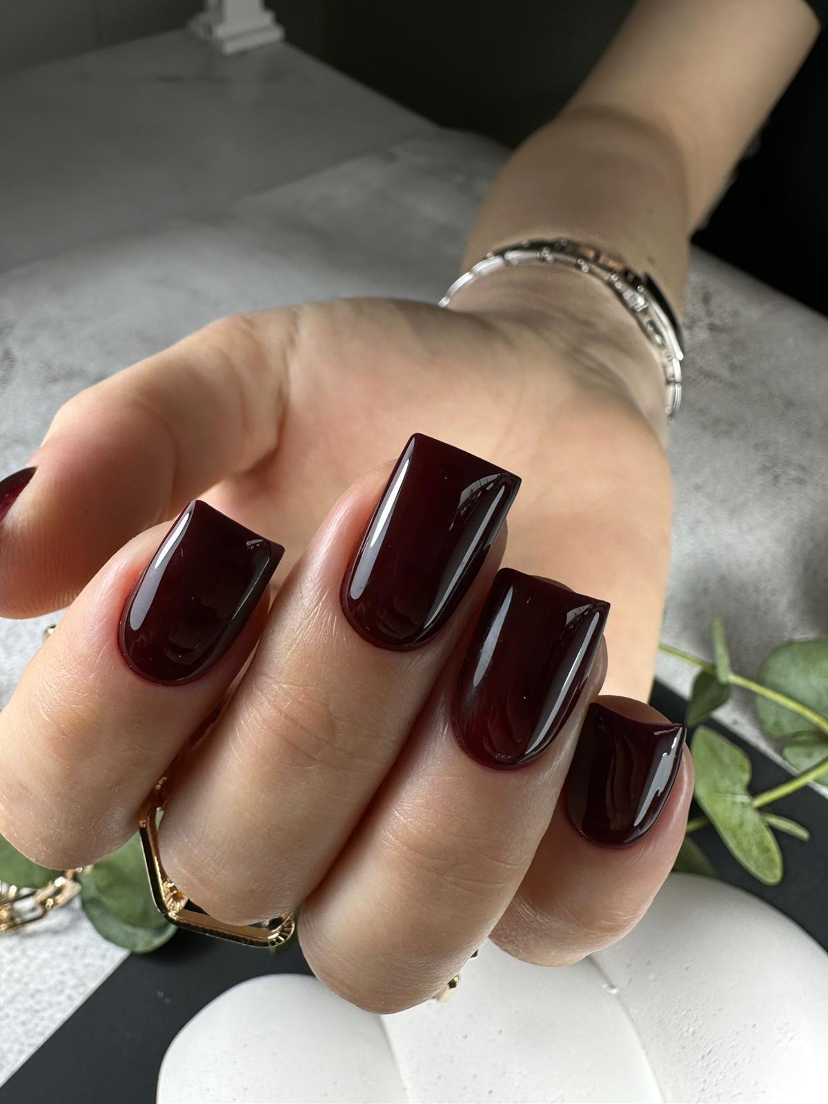 Ümraniye Protez Tırnak Uygulaması